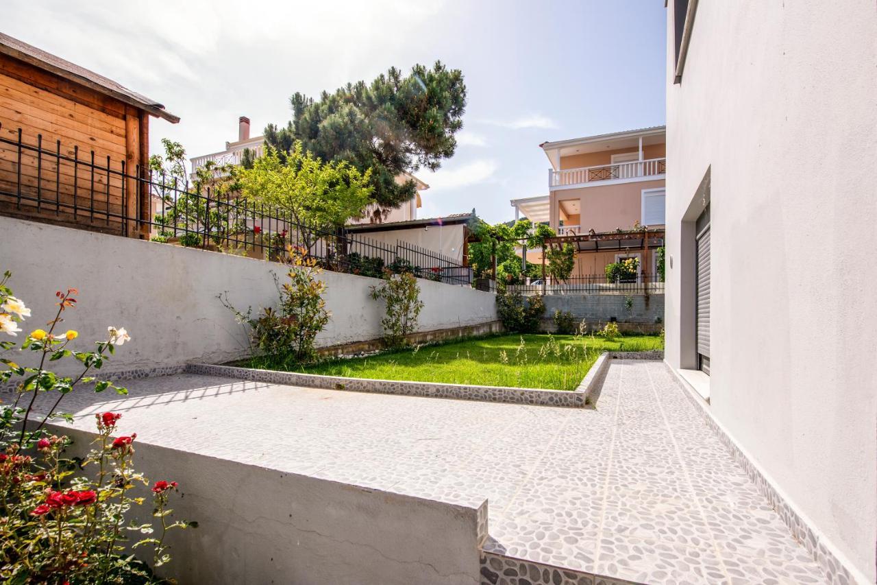 W1 Rooms Kavala Exterior photo
