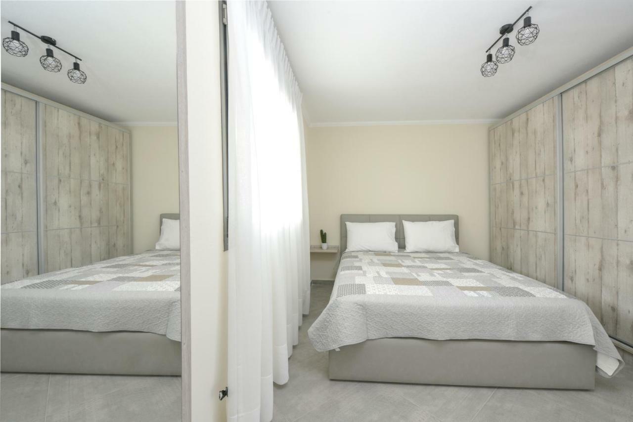 W1 Rooms Kavala Exterior photo