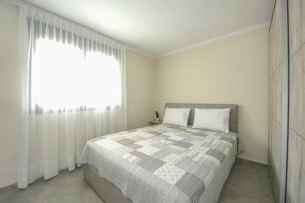 W1 Rooms Kavala Exterior photo